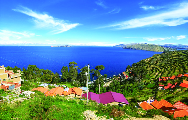 ​남해의 다랭이 논 같은 띠띠카카 태양의 섬