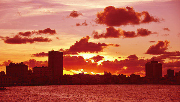 말레꼰의 석양은 늘 환상적이다