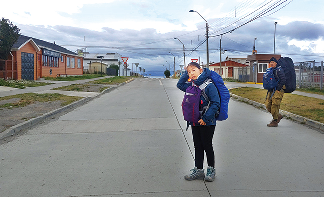 앞뒤로 배낭을 멘 모습, 내가 좋아하는 모습이다