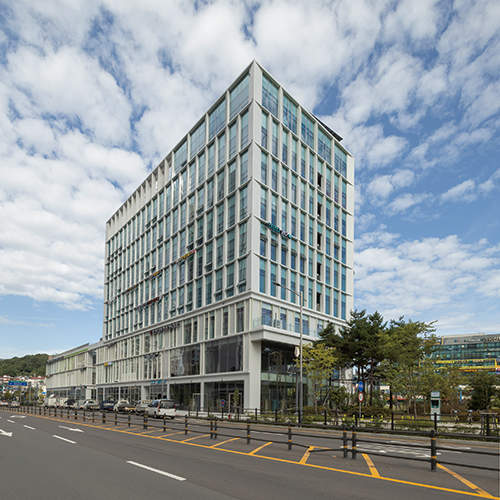 남측 30m 도로변 교육연구시설동